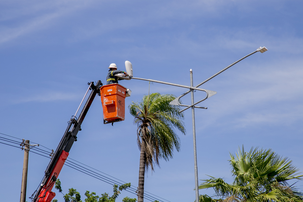 Prefeitura disponibiliza novo canal para manutenção da iluminação pública