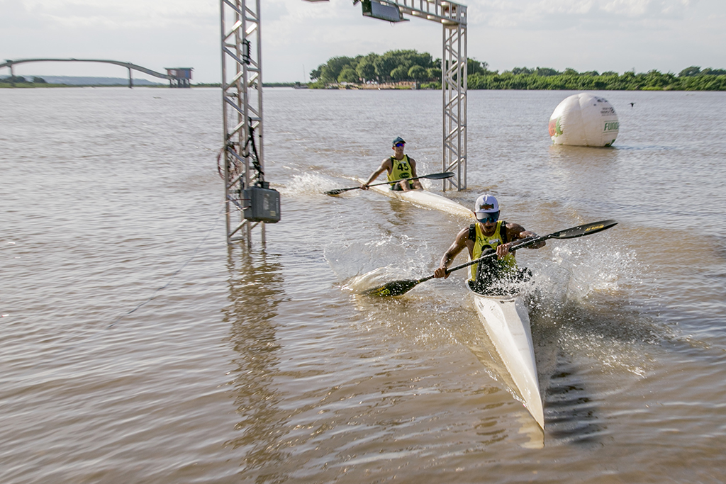 Em 1ª participação, atleta de Brasília vence 20 km da Canoagem no Eco Pantanal Extremo