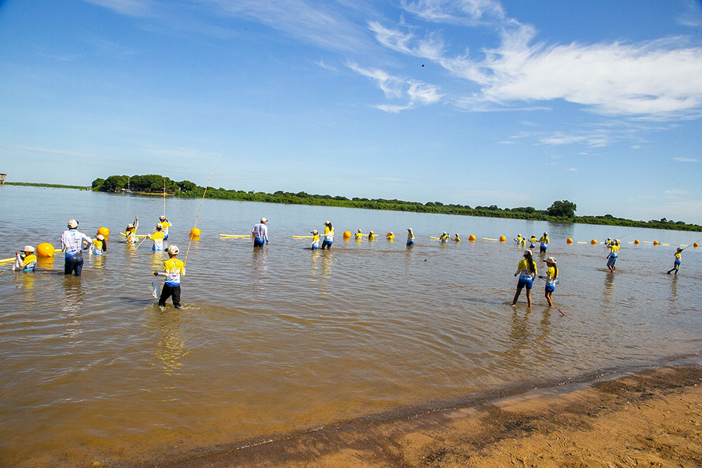 Mil e duzentas crianças participam do Festival Internacional de Pesca Esportiva de Corumbá