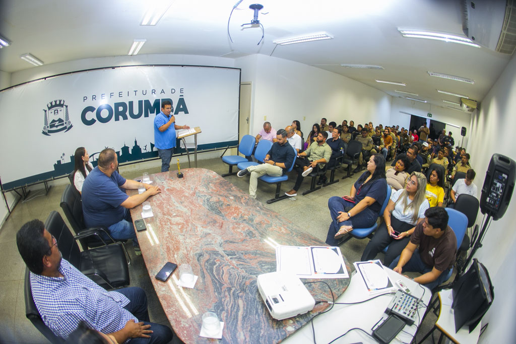 Prefeitura certifica agentes de trânsito em cursos de formação