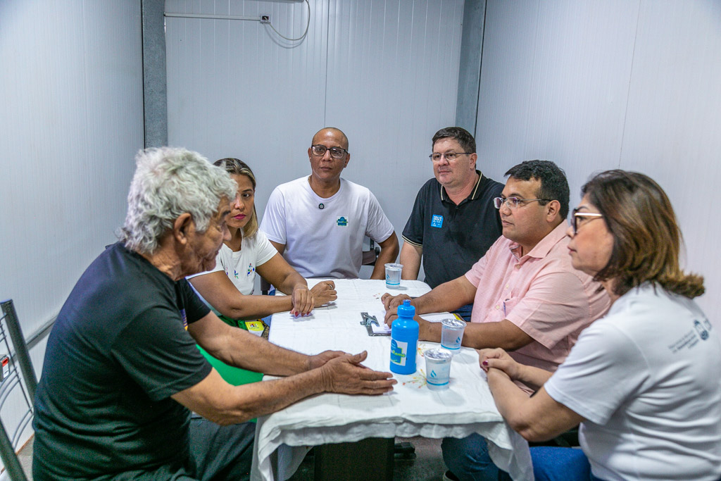 Bairro Que Eu Quero: Dr. Gabriel ouve demandas de moradores do Padre Ernesto Sassida