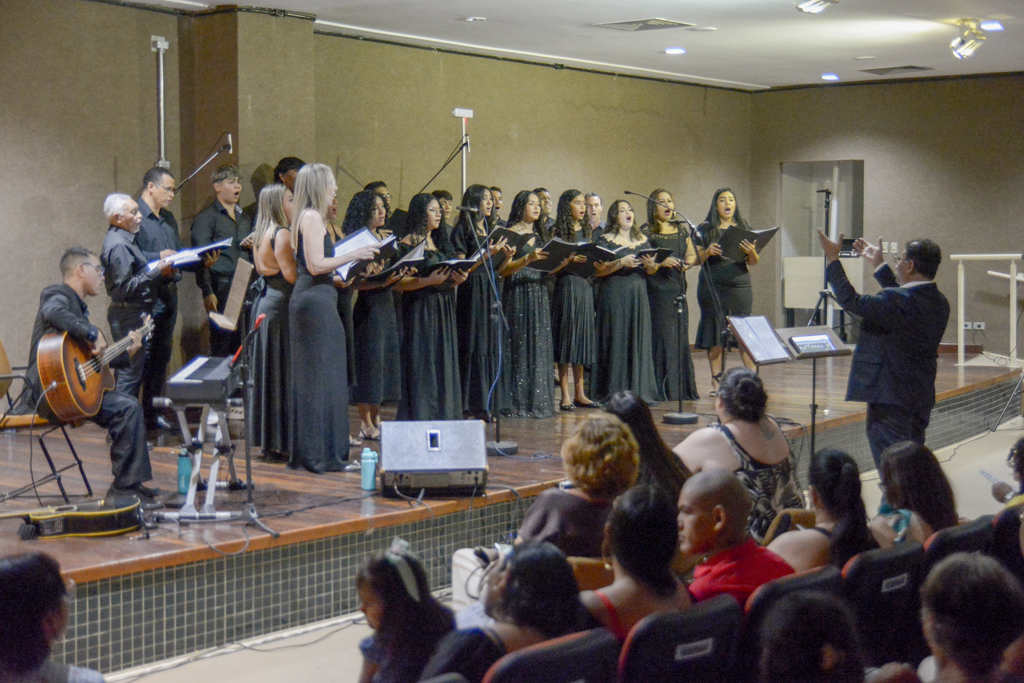 Corumbá celebra duas décadas do Coral Cidade Branca com concerto 'Vozes da Nossa História'