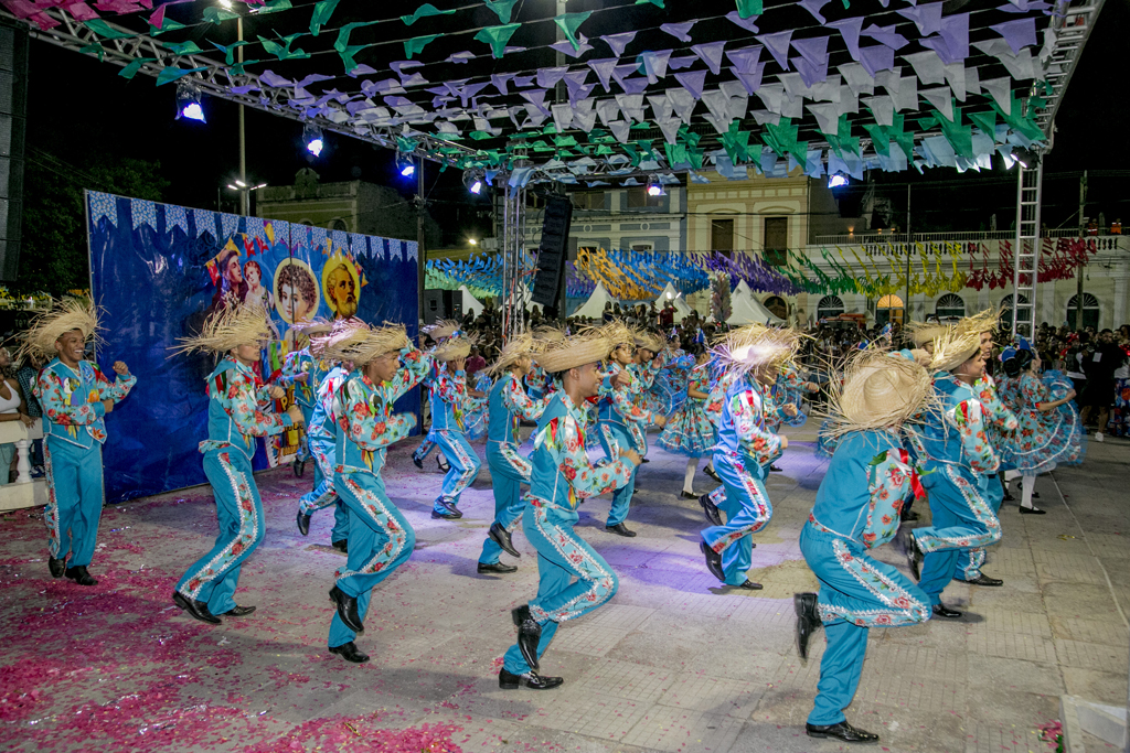 Banho de São João: concurso de Quadrilhas Juninas anima festa no Porto Geral 