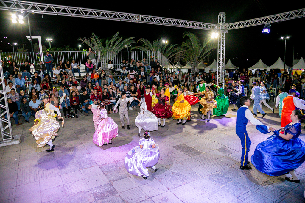 Dança e tradição marcam segunda noite do Arraial do Banho de São João em Corumbá