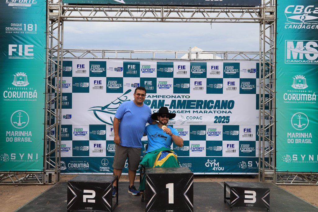 Premiação no Porto Geral consagra campeões do Pan-Americano de Canoagem Premiação no Porto Geral consagra campeões do Pan-Americano de Canoagem