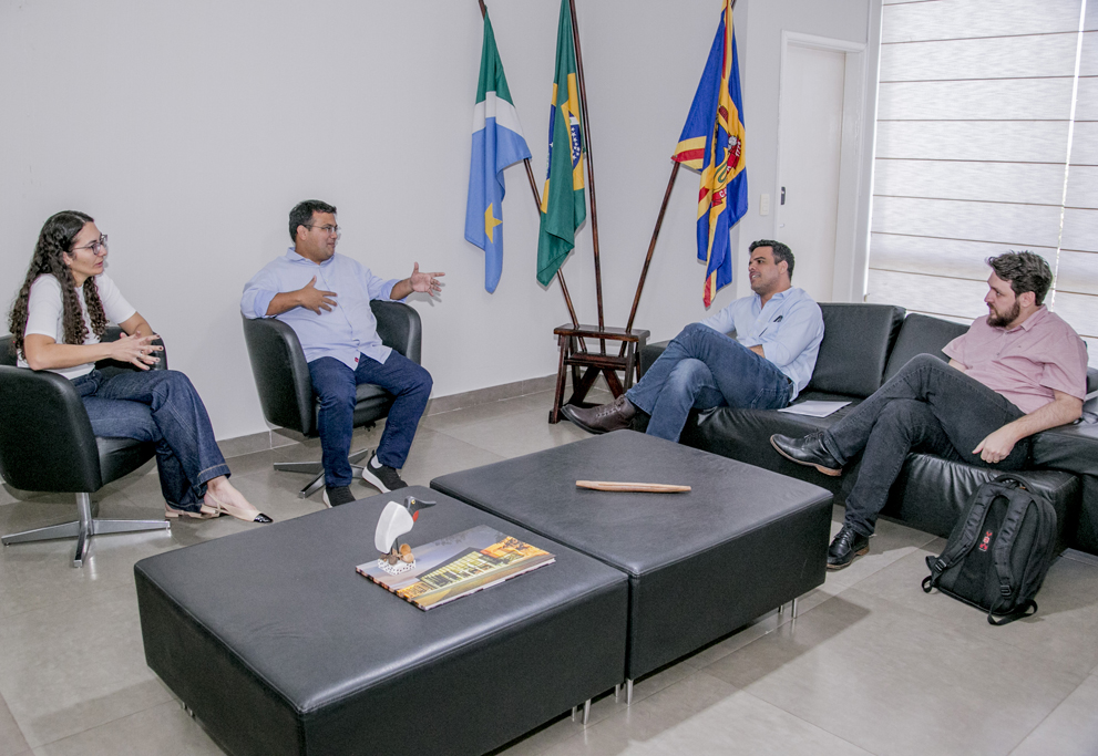 Reunião discute avanço de estrada que interliga regiões estratégicas do Pantanal