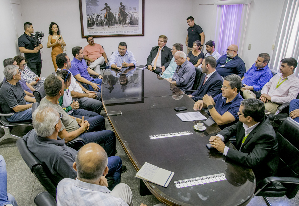 Prefeitura lidera mobilização para manter voos e garantir ligação aérea da cidade