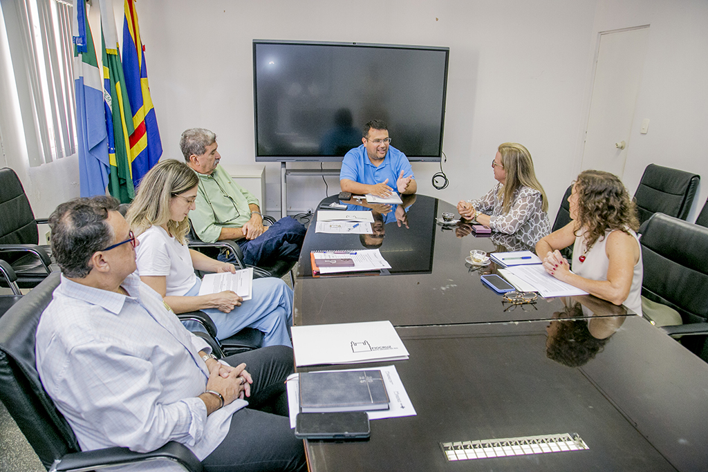 Com Fiocruz MS, prefeito discute ampliação projeto de pesquisa em Corumbá 