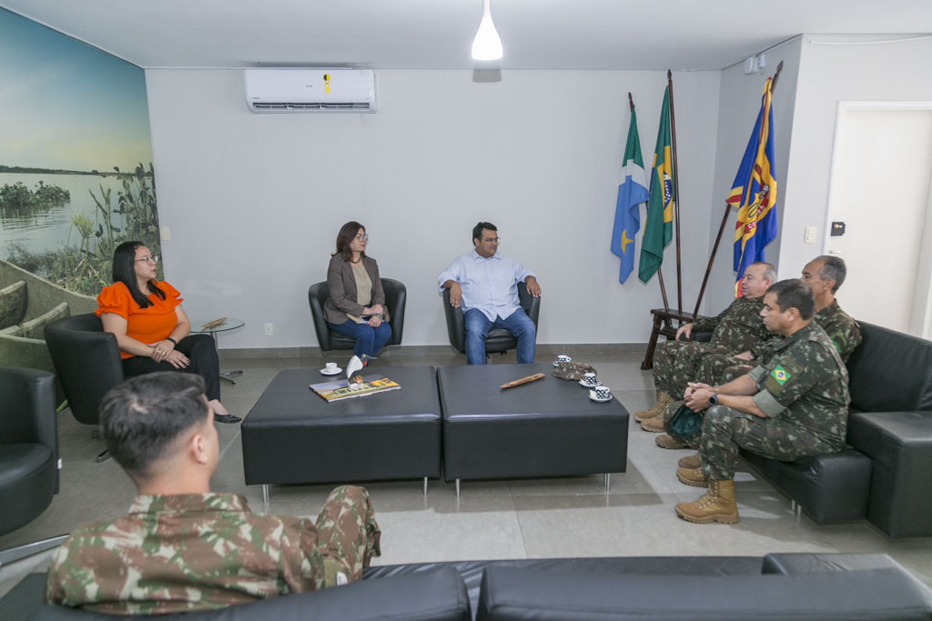 Prefeitura reforça parceria com Exército na gestão da Junta de Serviço Militar