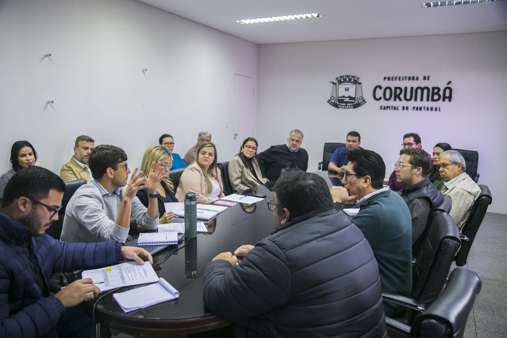 Prefeitura e Fonplata avaliam andamento das obras financiadas e ajustes em contratos
