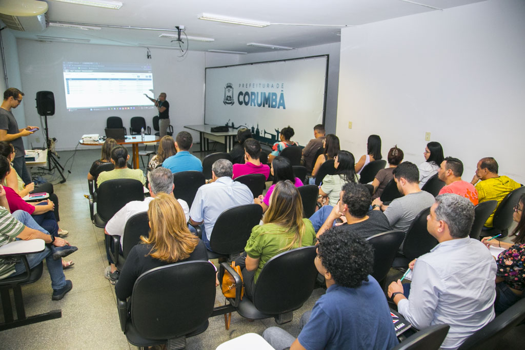 Prefeitura realiza treinamento para envio de dados ao Portal de Contratações Públicas