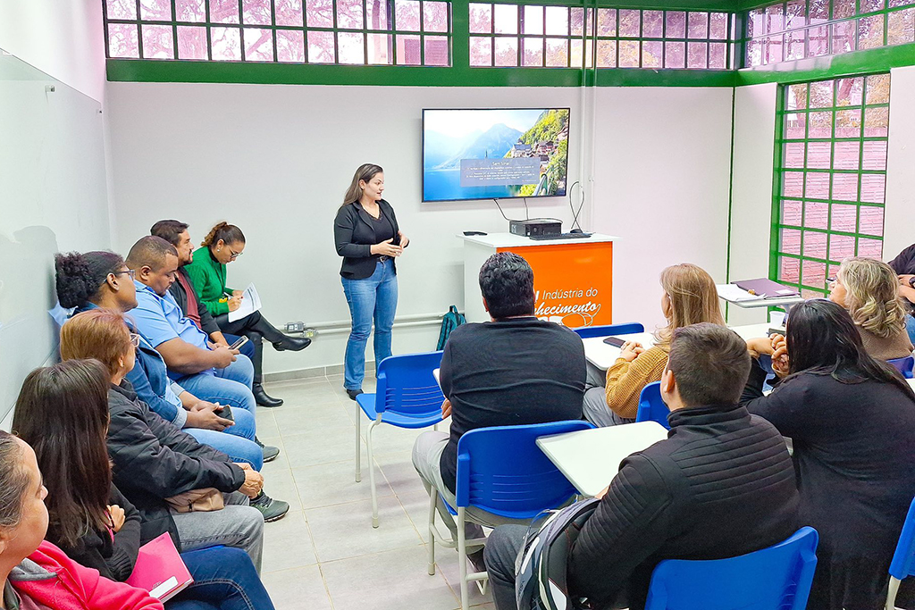 CEREST Pantanal realiza ação em saúde do trabalhador na macrorregião