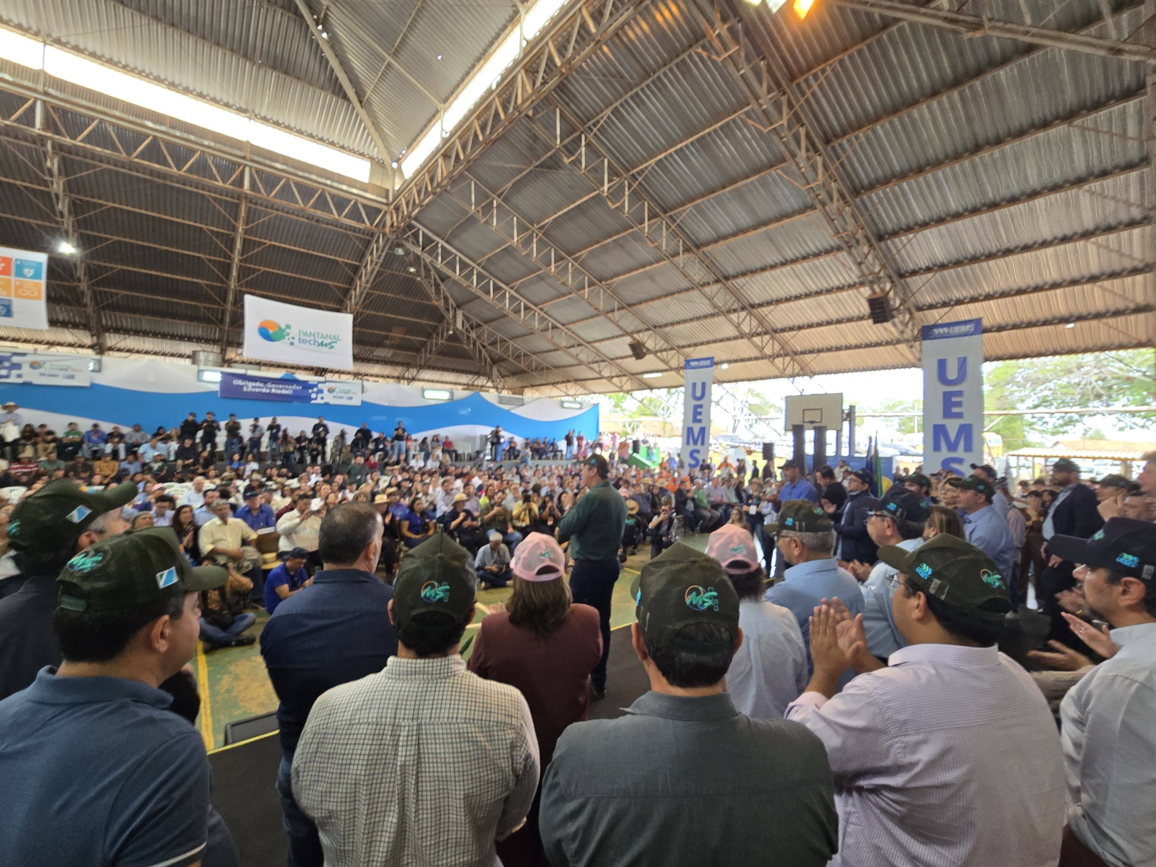 Corumbá participa da Pantanal Tech MS 2025 com estande turístico e painéis sobre inovação