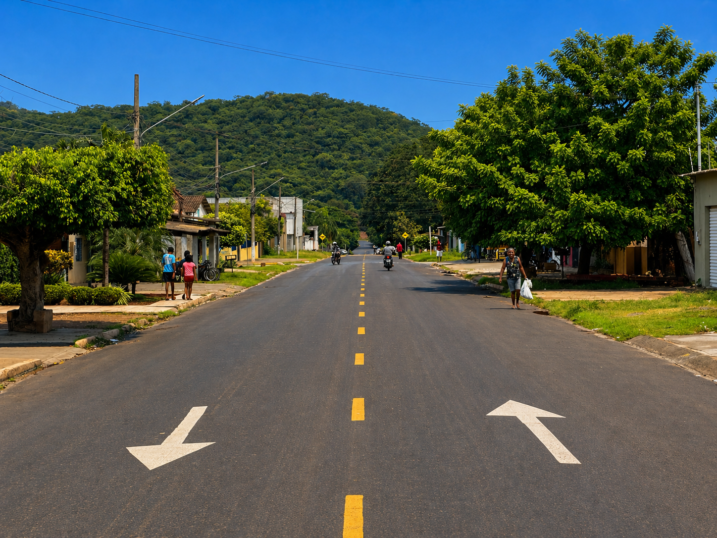 Rua Minas Gerais volta a ter mão dupla em Corumbá após mudança no sistema viário