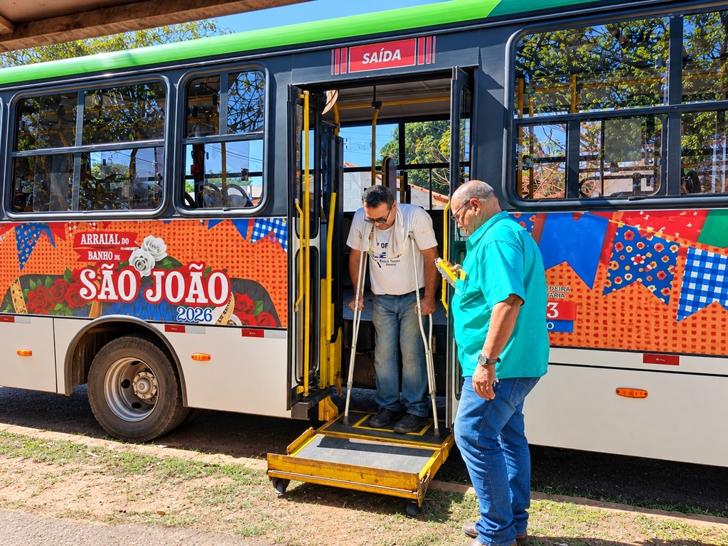Agetrat e Viação Cidade Corumbá capacitam trabalhadores do transporte coletivo
