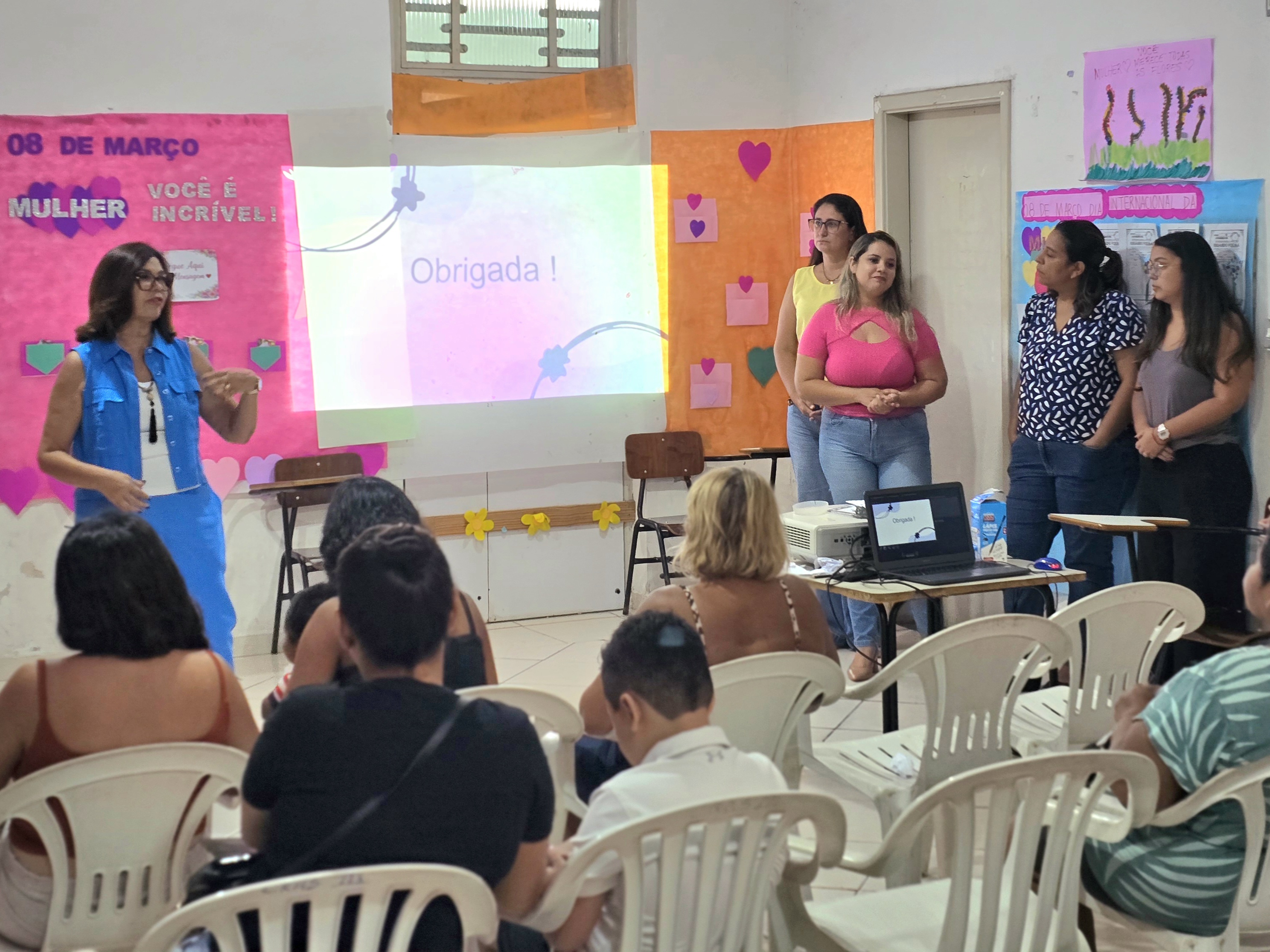 CRAS Itinerante promove reunião mensal com foco no combate à violência contra a mulher