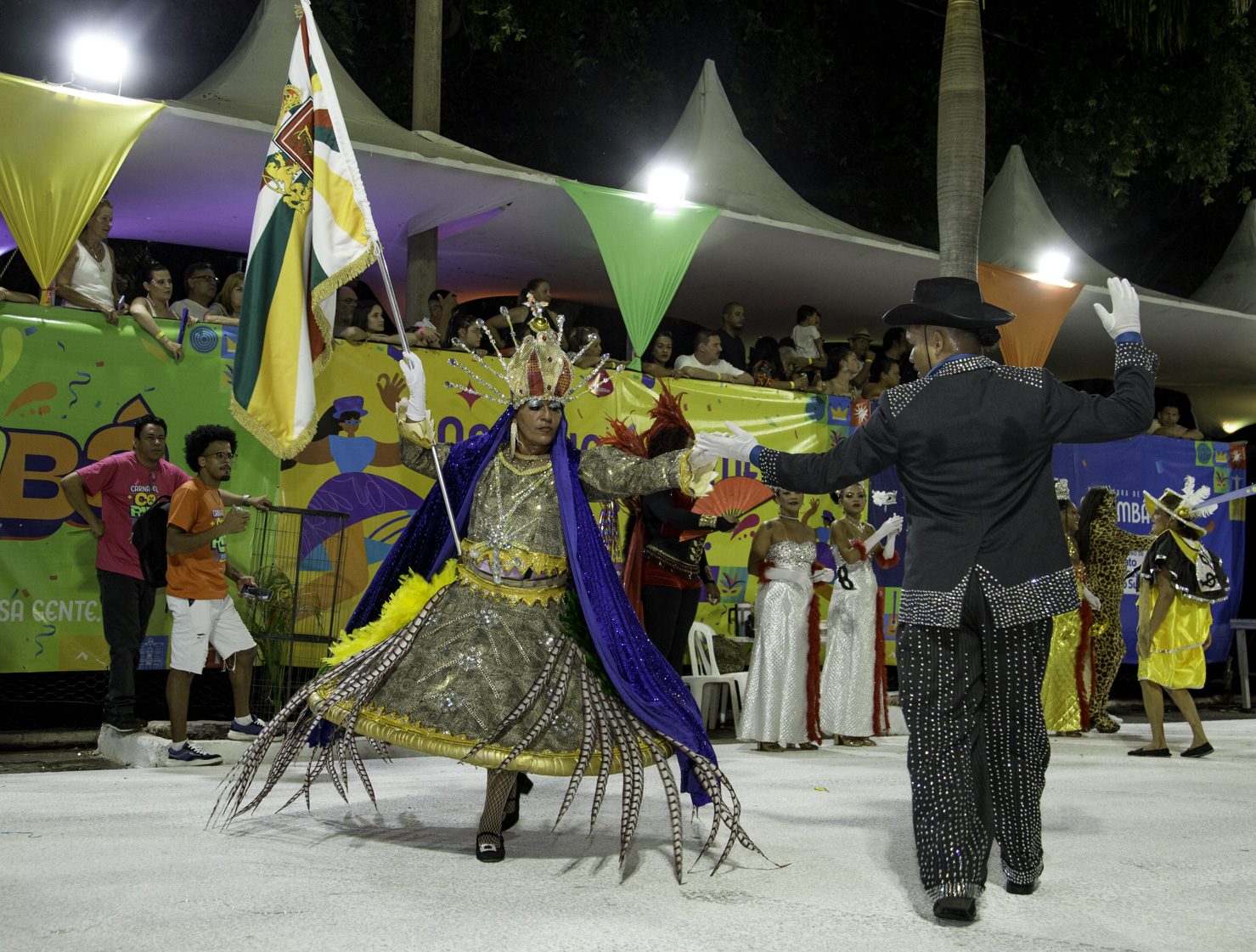 Imperatriz abre segunda noite de desfiles exaltando sua história no Carnaval de Corumbá