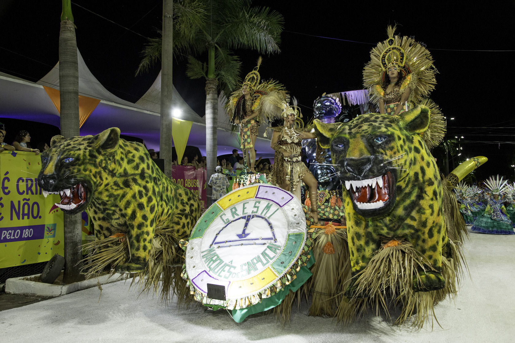Marquês traz África de glórias, cores, ritmos e ancestralidade para a General Rondon