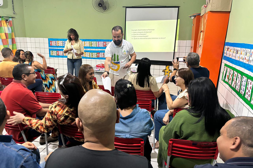 Experiências na EJA de Corumbá são selecionadas para publicação nacional