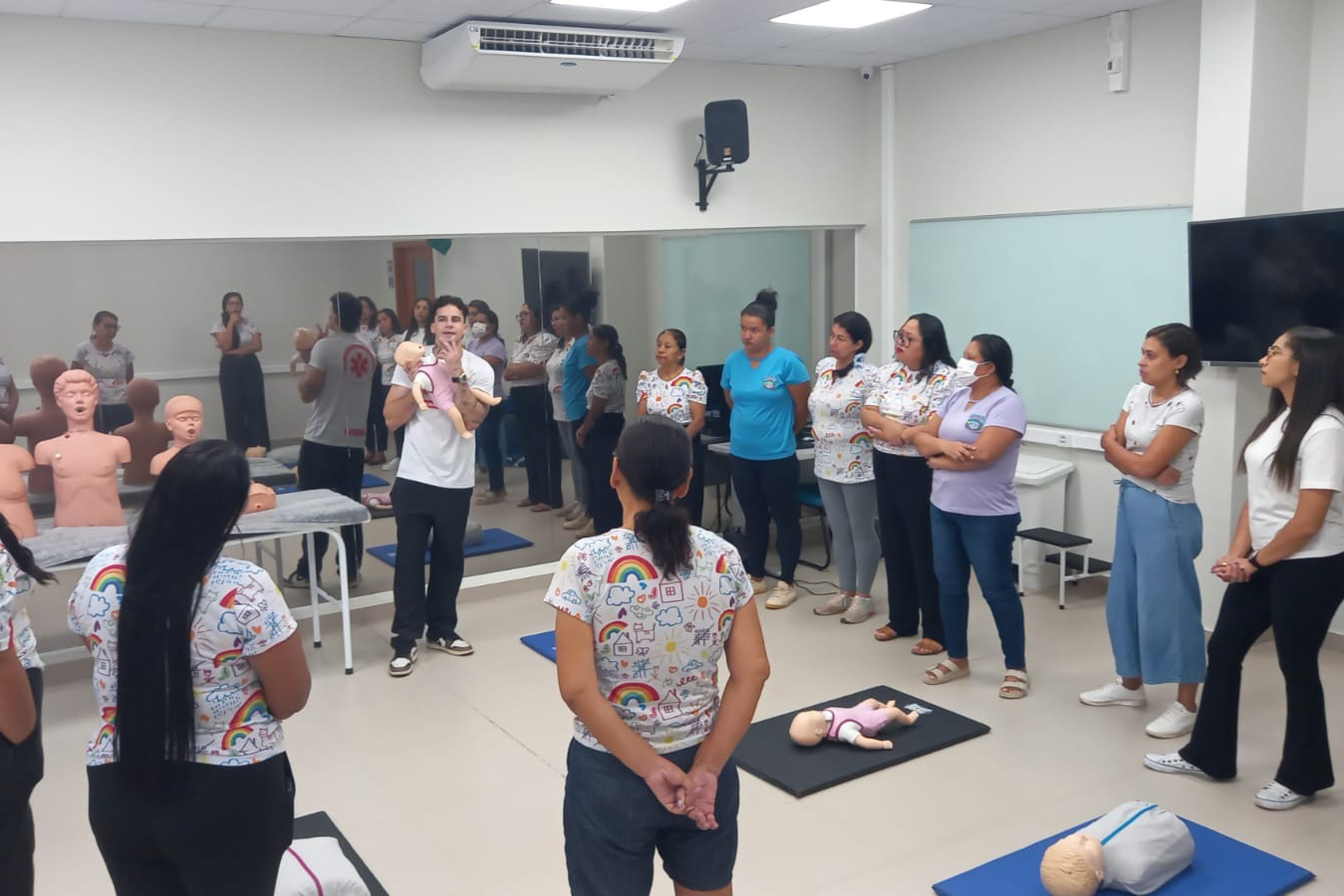 Capacitação em primeiros socorros avança nos CEMEIs de Corumbá