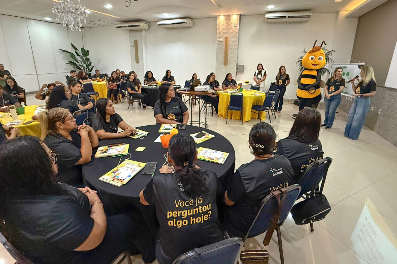 Parceria com Sicredi leva formação do Programa A União Faz a Vida ao CEMEI Eunice Ajala