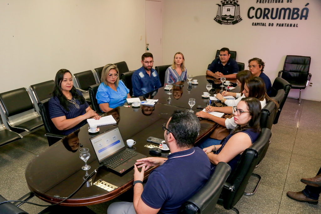 Corumbá amplia índice de alfabetização e define ações para o segundo semestre