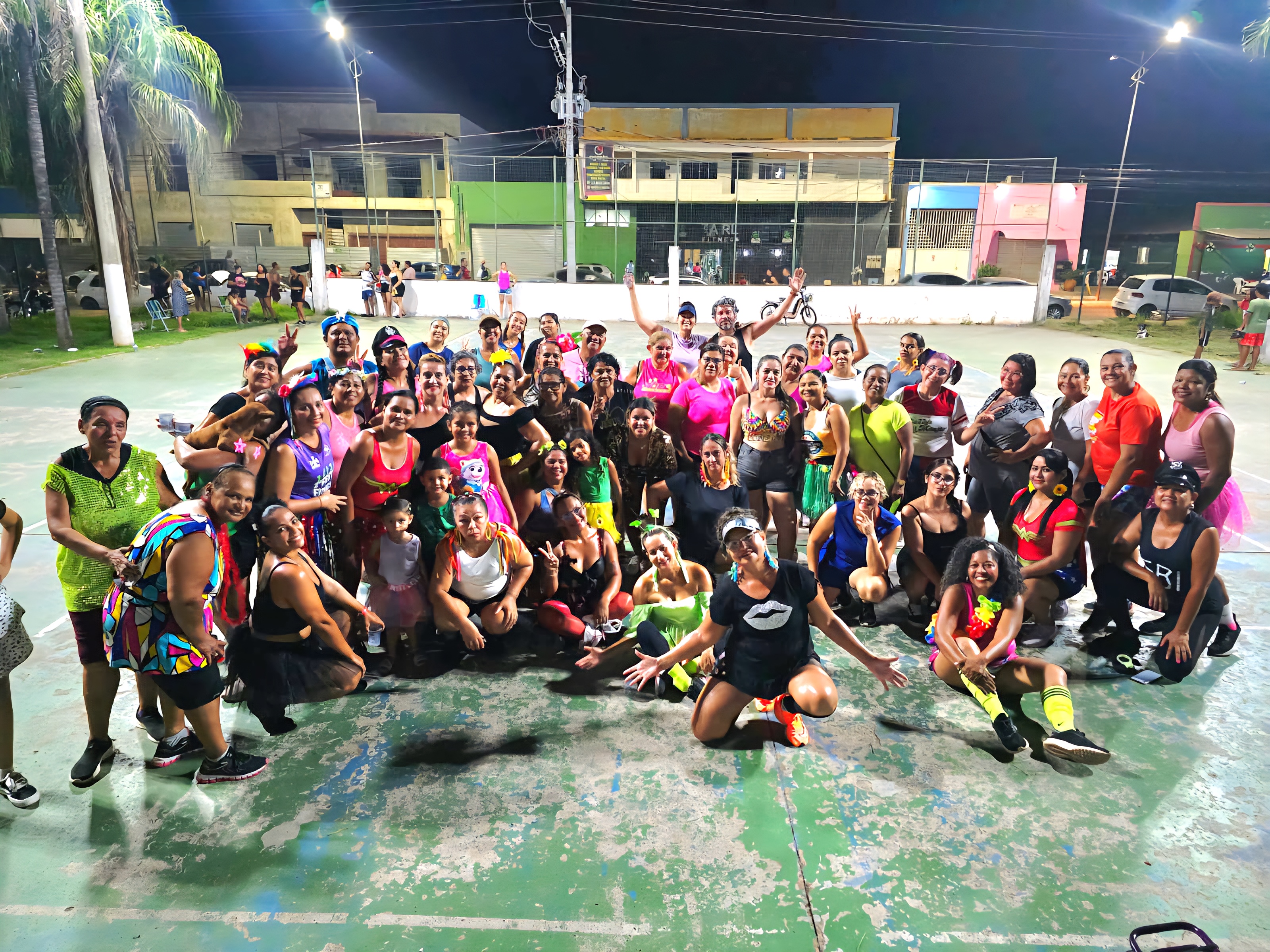 Zumba Folia 2026 reúne público animado no Poliesportivo Porto Carreiro
