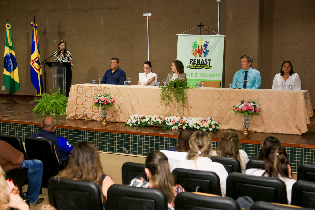 Corumbá sedia encontro para fortalecer rede de atenção à saúde do trabalhador